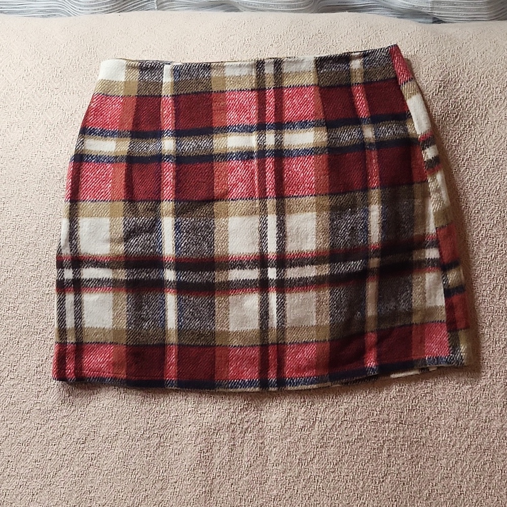 Unbranded Cozy Plaid Wool-Blend Mini Skirt - Size M